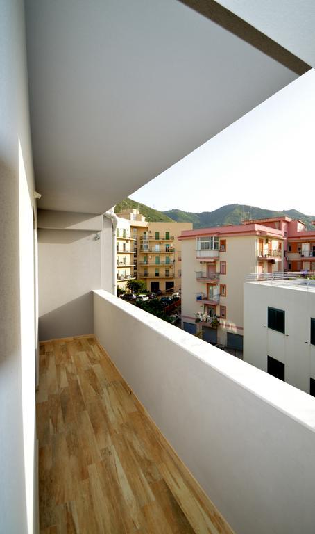 Royal Sea House Apartment Cefalu Luaran gambar