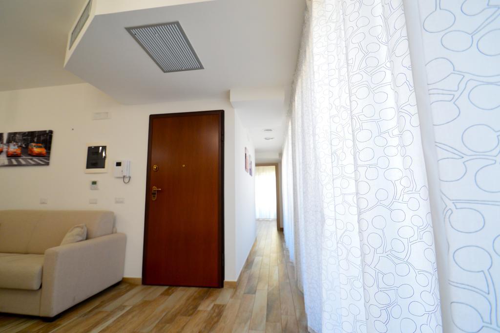 Royal Sea House Apartment Cefalu Luaran gambar